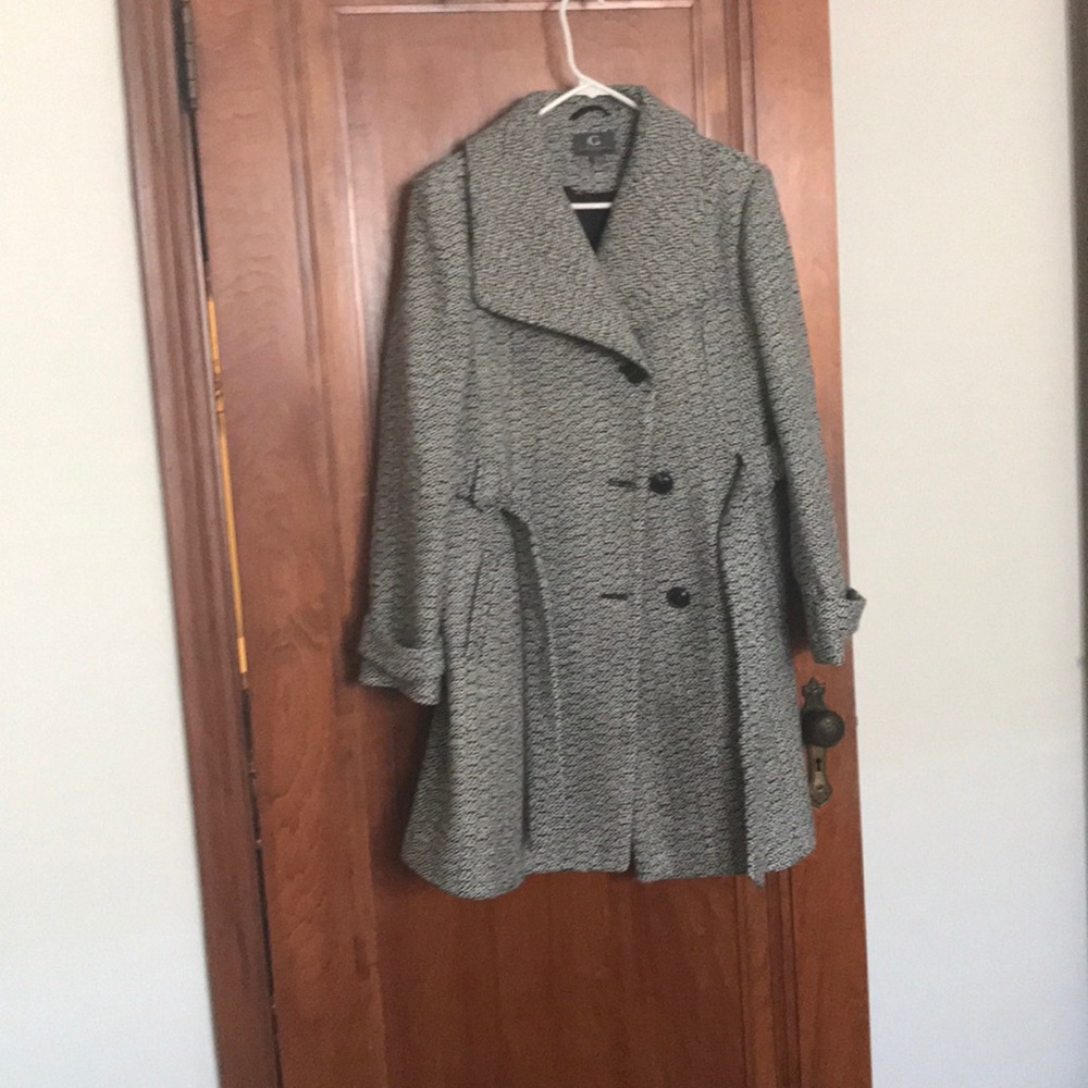Belted houndstooth jacket